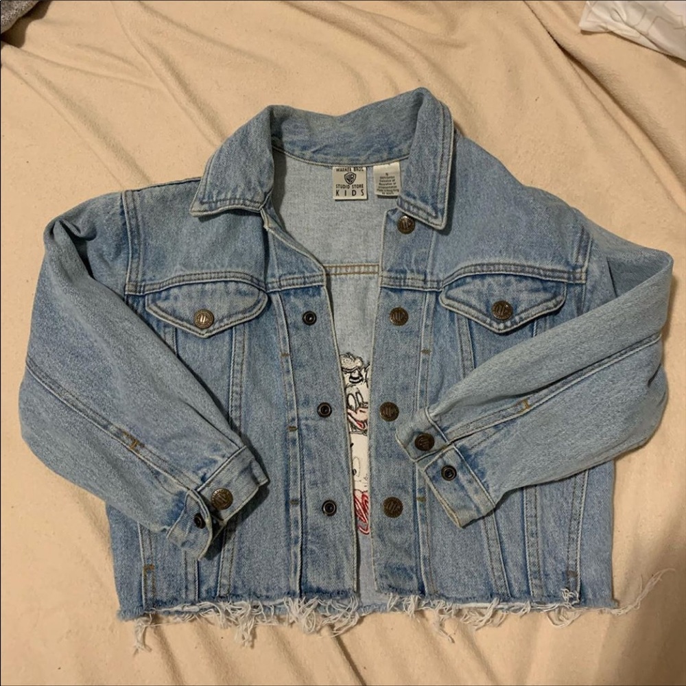 Vintage looney tunes cropped jean jacket